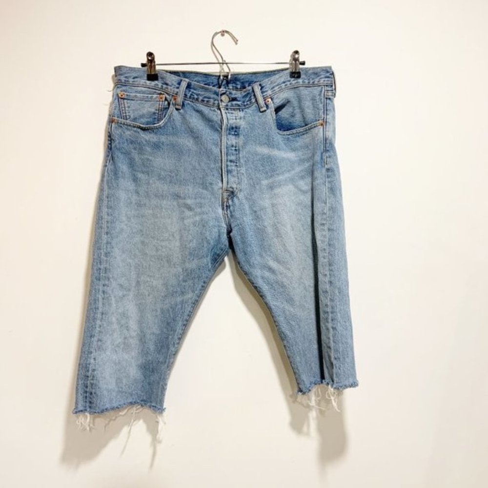 Levis 501 CT Mens Denim Cutoff Shorts Button Fly Blue Size W36 L30